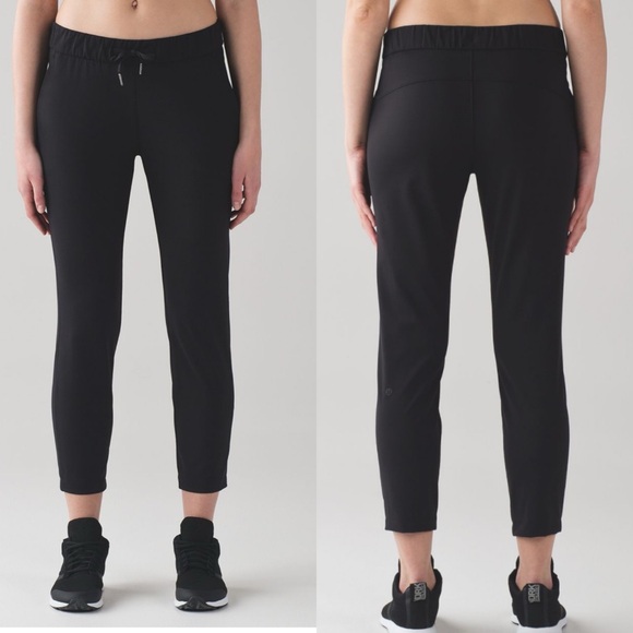 lululemon athletica Pants - Lululemon On The Fly Pant *28" Black (First Release) Luxtreme Size 4
